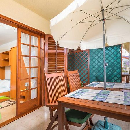 Villa Nada In Fazana - Near The Beach Exterior foto