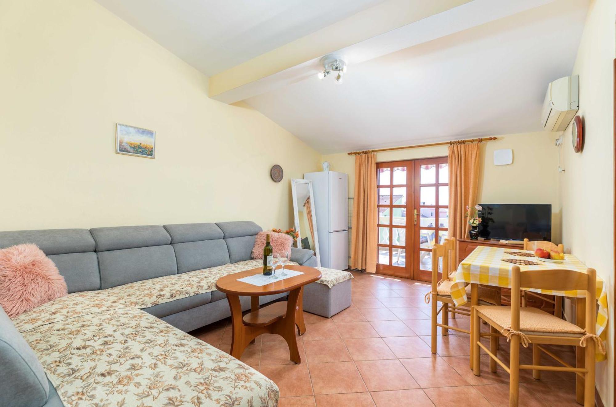 Villa Nada In Fazana - Near The Beach Exterior foto